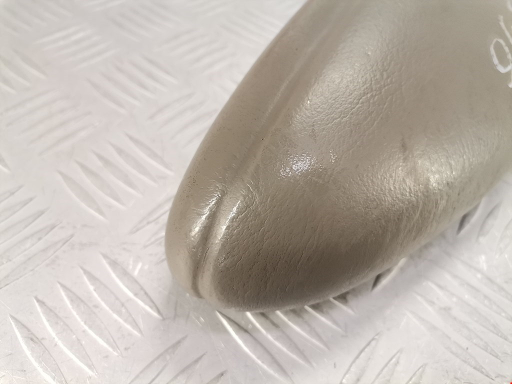 Подлокотник в салон CHRYSLER Voyager IV RG 2001-2007