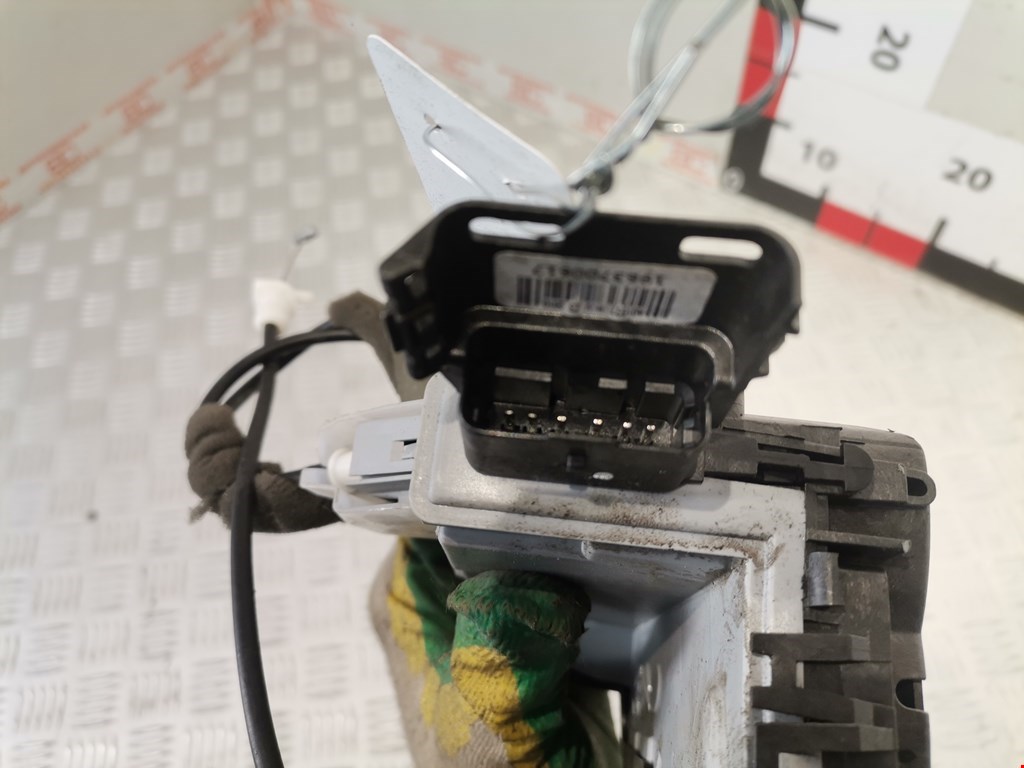 Замок двери передней правой CITROEN C3 2009-2016