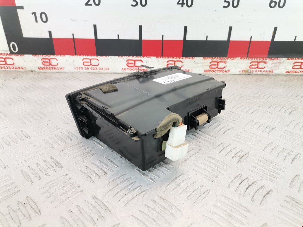 Пепельница передняя KIA Sorento 2002-2009