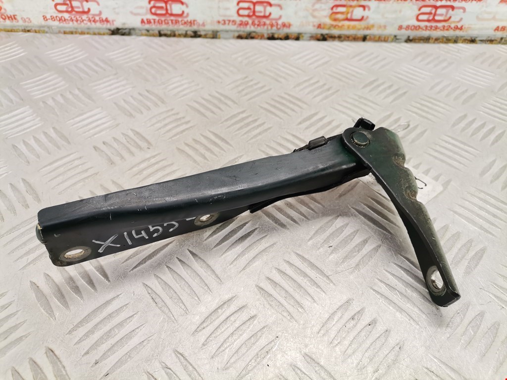 Петля капота левая/правая SUBARU Legacy 1994-1999