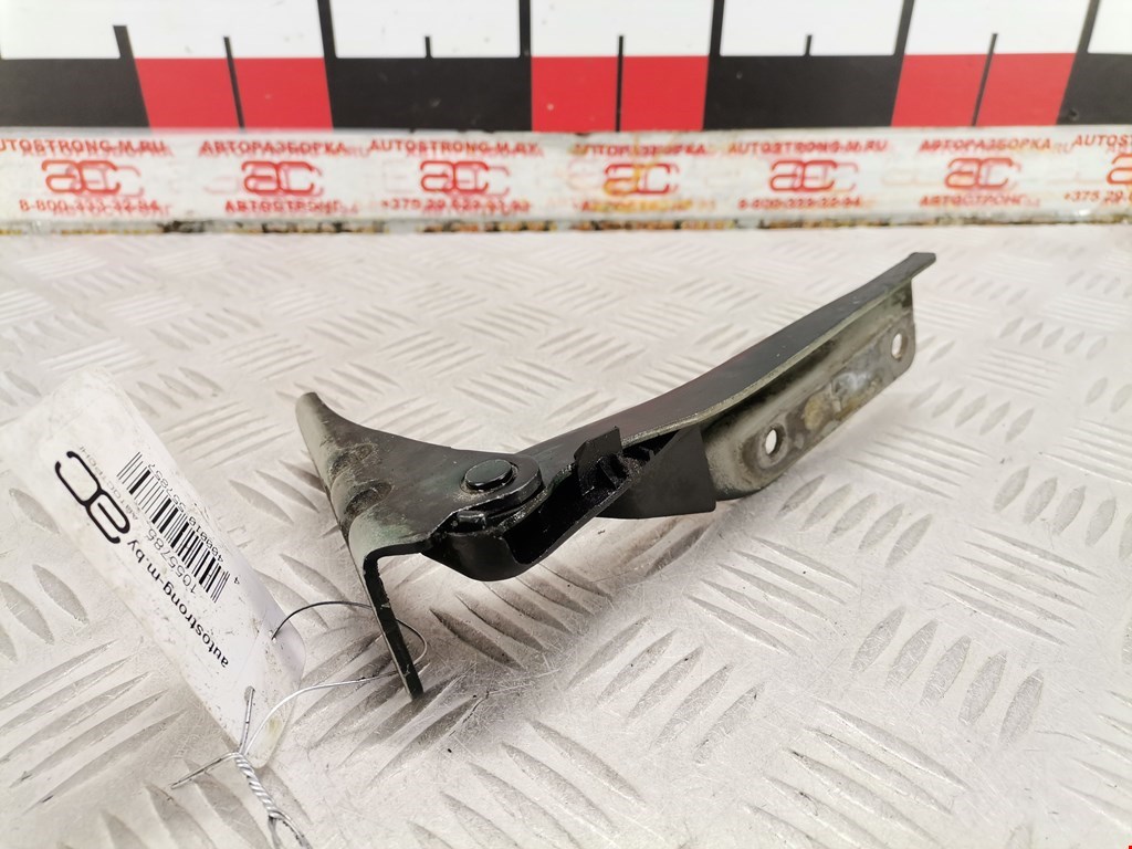 Петля капота левая/правая SUBARU Legacy 1994-1999
