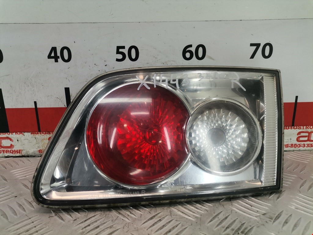 Фонарь крышки багажника правый Mazda 6 GG (2002-2008)