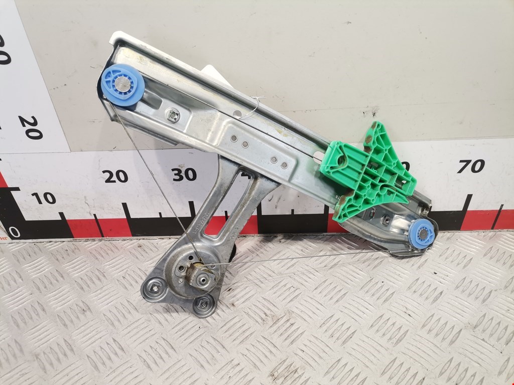 Стеклоподъемник задний левый OPEL Astra J 2009-2017