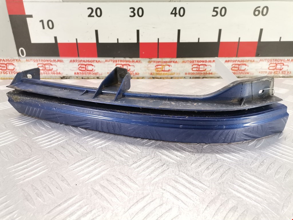 Накладка (планка) под фару правую Opel Zafira A (1999-2006)