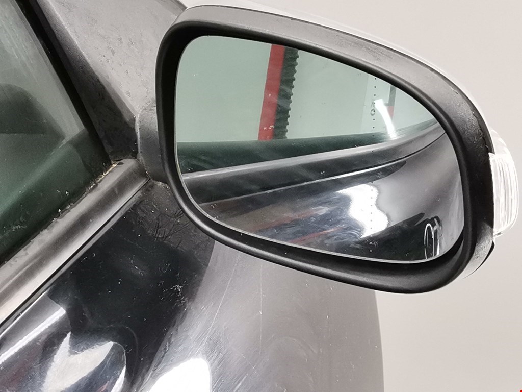 Дверь передняя правая VOLVO C30 2006-2013