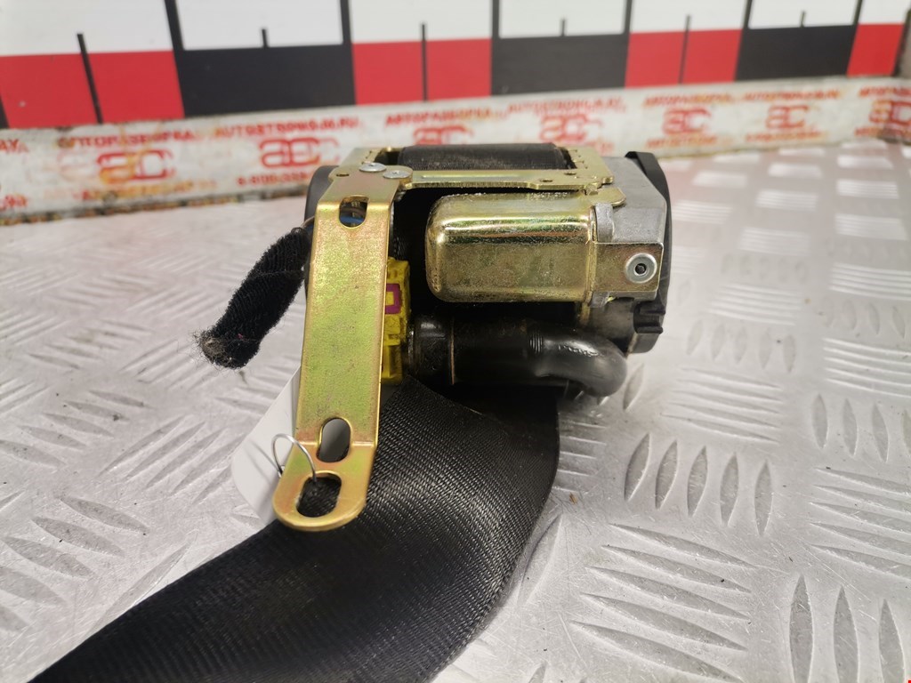 Ремень безопасности передний левый SEAT Ibiza 2002-2008