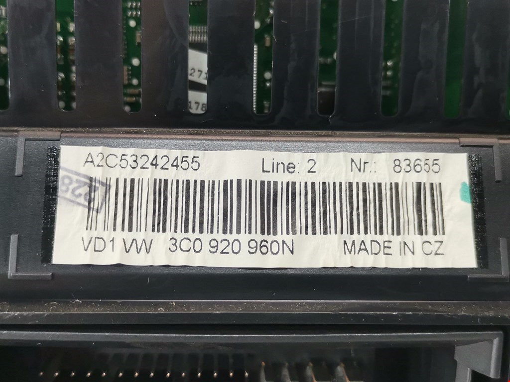 Панель приборов (щиток) VOLKSWAGEN Passat B6 2005-2011