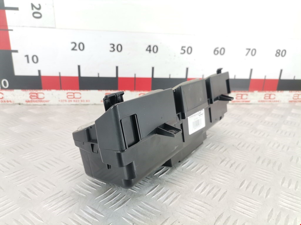 Панель приборов (щиток) VOLKSWAGEN Passat B6 2005-2011