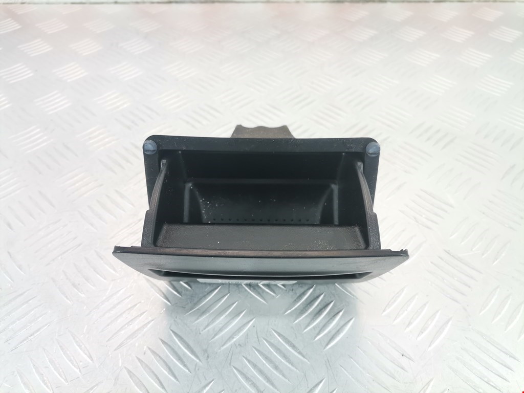 Пепельница Skoda Octavia 5E (2013-2021)