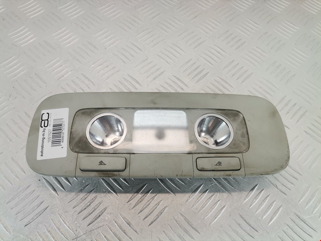 Плафон салонный (салона фонарь) SKODA Octavia A7 2013-2020