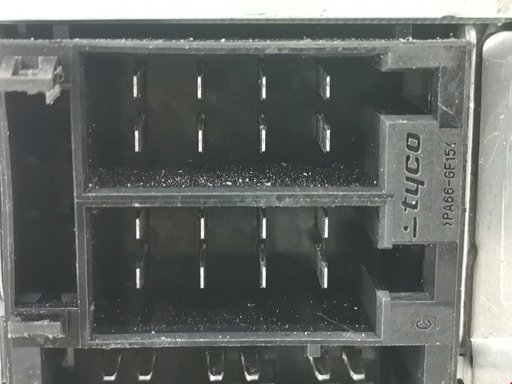 Магнитола KIA Sorento 2009-2021