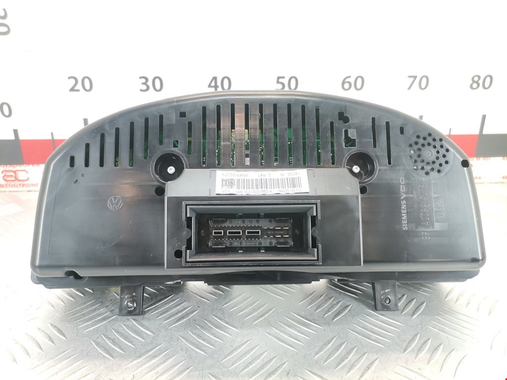 Панель приборов (щиток) VOLKSWAGEN Passat B6 2005-2011