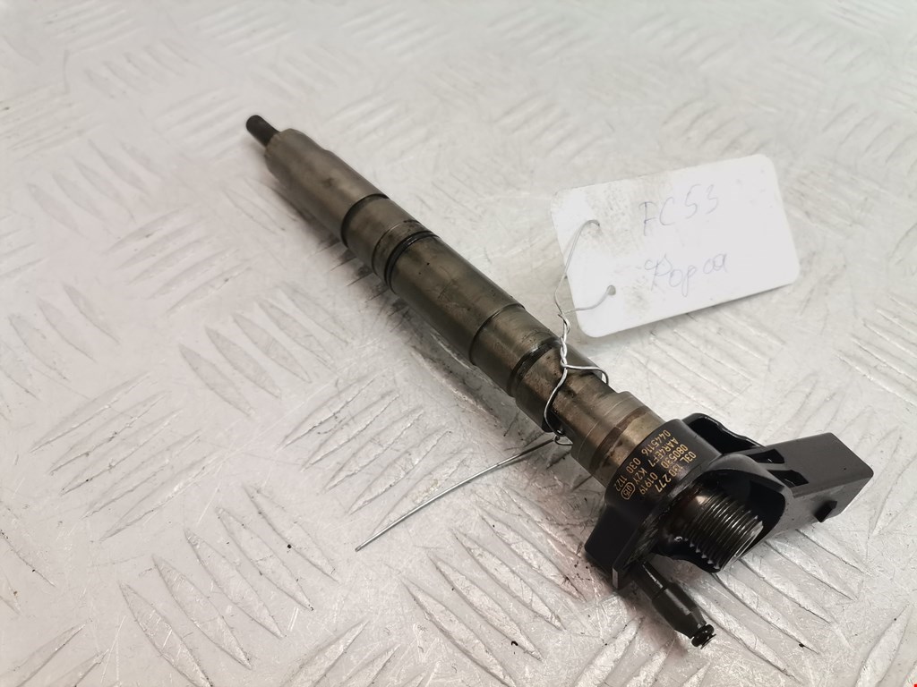 Форсунка дизельная электрическая SKODA Superb 2008-2015
