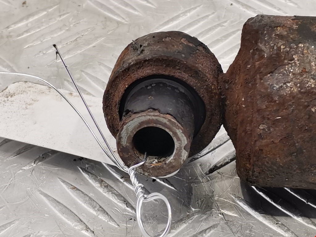 Амортизатор задний левый MAZDA Mazda 6 GG 2000-2007