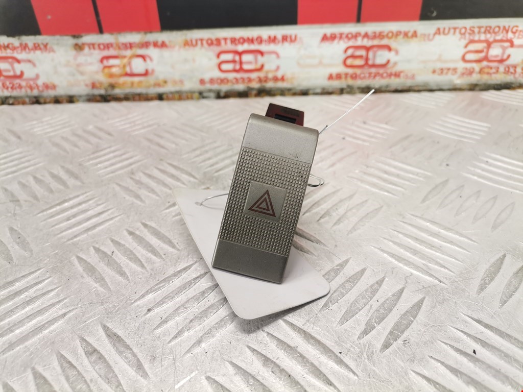 Кнопка аварийной сигнализации (аварийки) KIA Carnival I 1999-2005