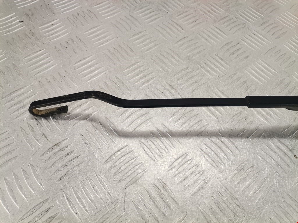 Поводок дворников передний левый/ правый VOLKSWAGEN Golf IV 1997-2003