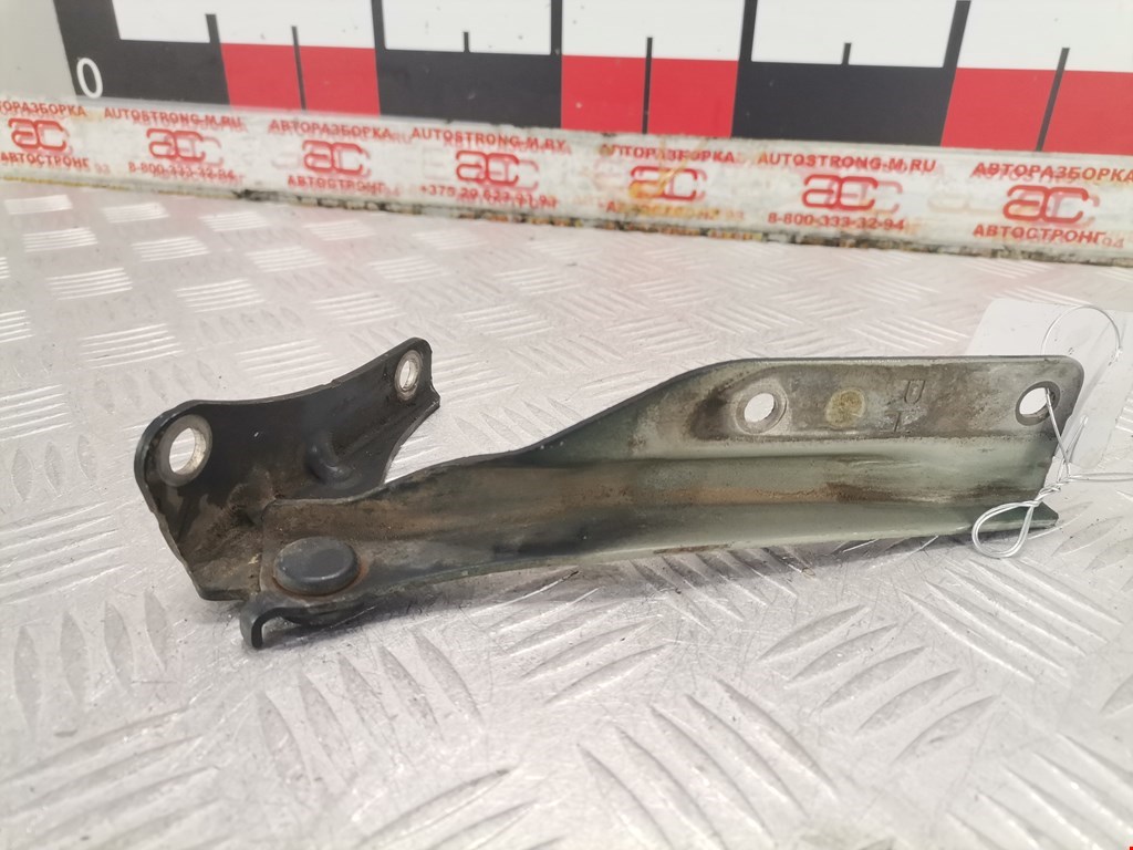 Петля капота левая/правая SUBARU Legacy 1994-1999