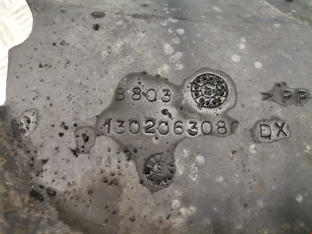 Локер (подкрылок) передний правый CITROEN Jumper 230 1994-2002