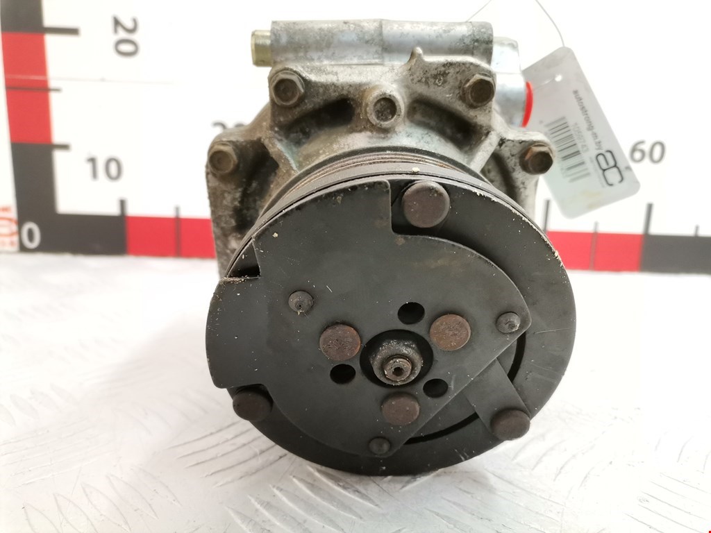 Компрессор кондиционера Land Rover Range Rover 2 (1994-2002)