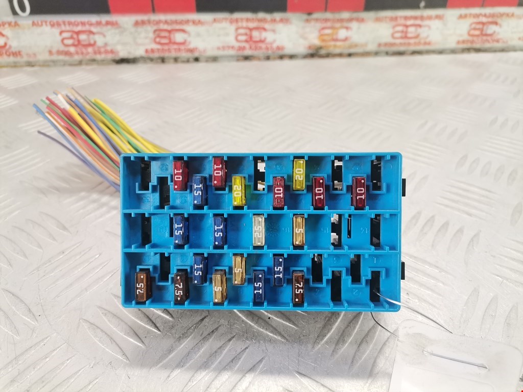 Датчик уровня в бачок омывателя RENAULT Scenic I 1996-2003