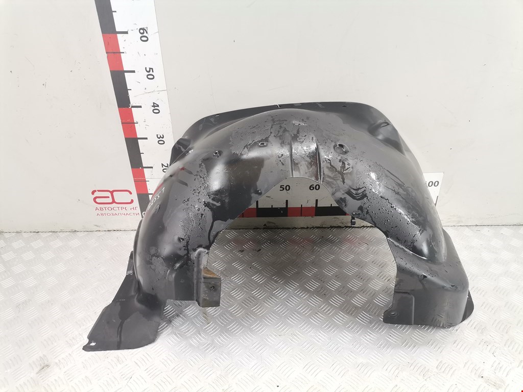 Локер (подкрылок) передний правый JEEP Liberty 2000-2007