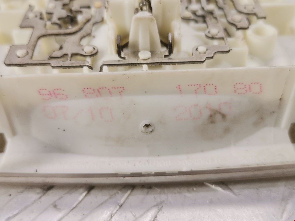 Плафон салонный (салона фонарь) CITROEN C3 2009-2016