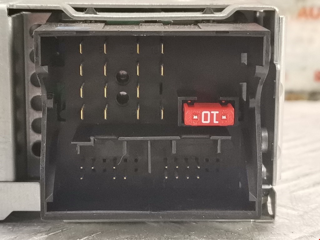 Магнитола CITROEN C3 2009-2016