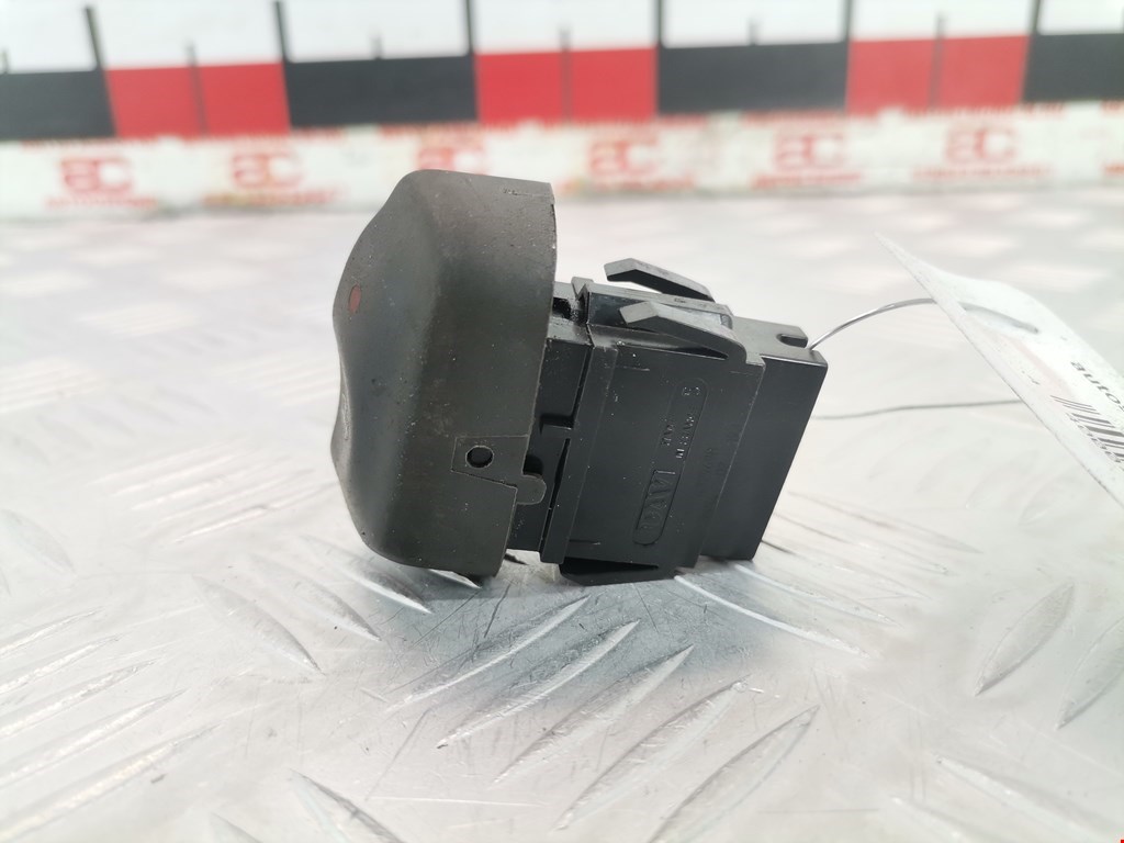 Кнопка центрального замка RENAULT Scenic I 1996-2003