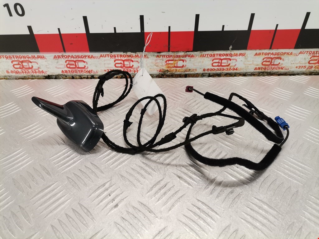 Антенна AUDI A5 2007-2016