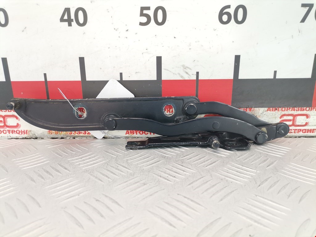 Петля крышки (двери) багажника BMW 3-Series (E46) (1998-2007)