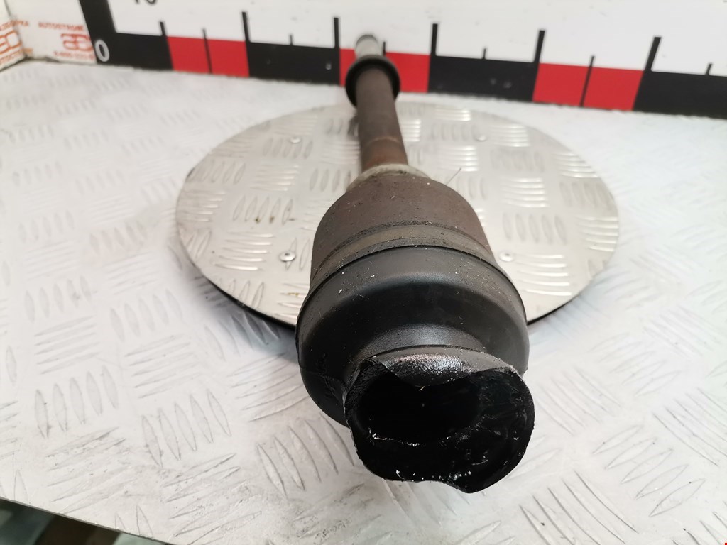 Полуось (привод, приводной вал) передняя правая CITROEN Berlingo 1996-2012