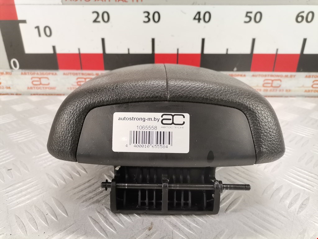 Подлокотник в салон KIA Sorento 2009-2021