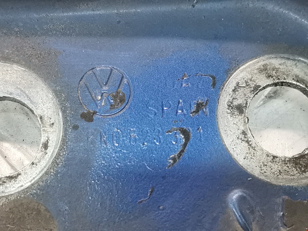 Петля капота левая/правая VOLKSWAGEN Polo III 1994-2001