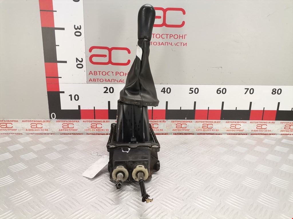 Кулиса (селектор) АКПП/МКПП в салоне DACIA Logan II 2014-2020