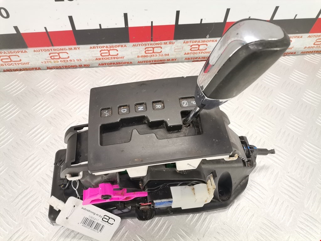 Кулиса (селектор) АКПП/МКПП в салоне DODGE Journey 2008-2020