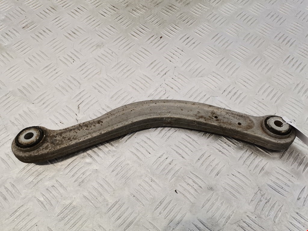 Рычаг задней подвески Mercedes C-Class (W204) (2006-2015)