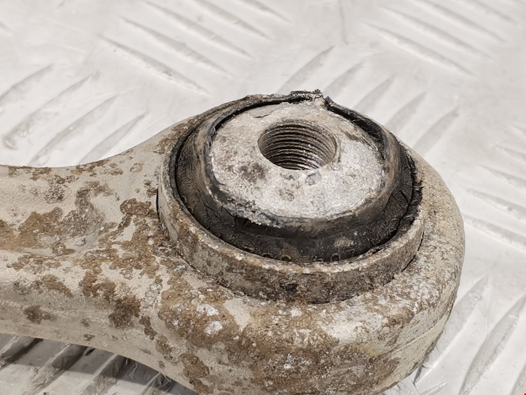 Рычаг задний правый MERCEDES-BENZ C-Class C-klasse W204 2007-2015