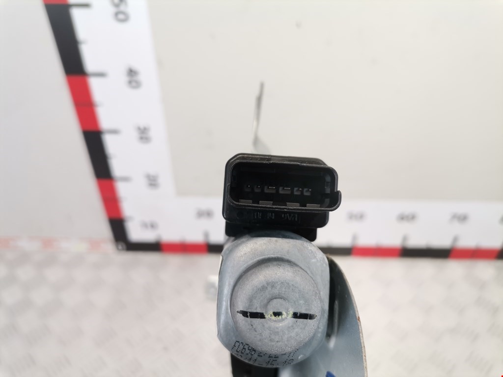 Стеклоподъемник передний правый HYUNDAI ix35 2010-2015