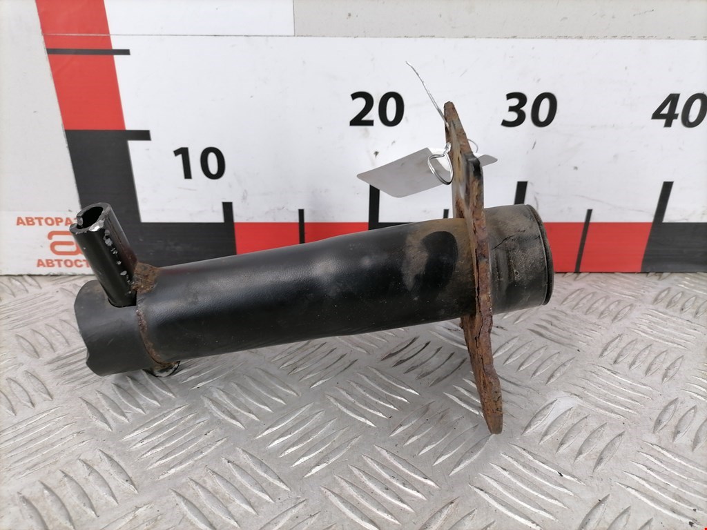 Отбойник бампера передний левый Audi A4 B7 (2004-2009)