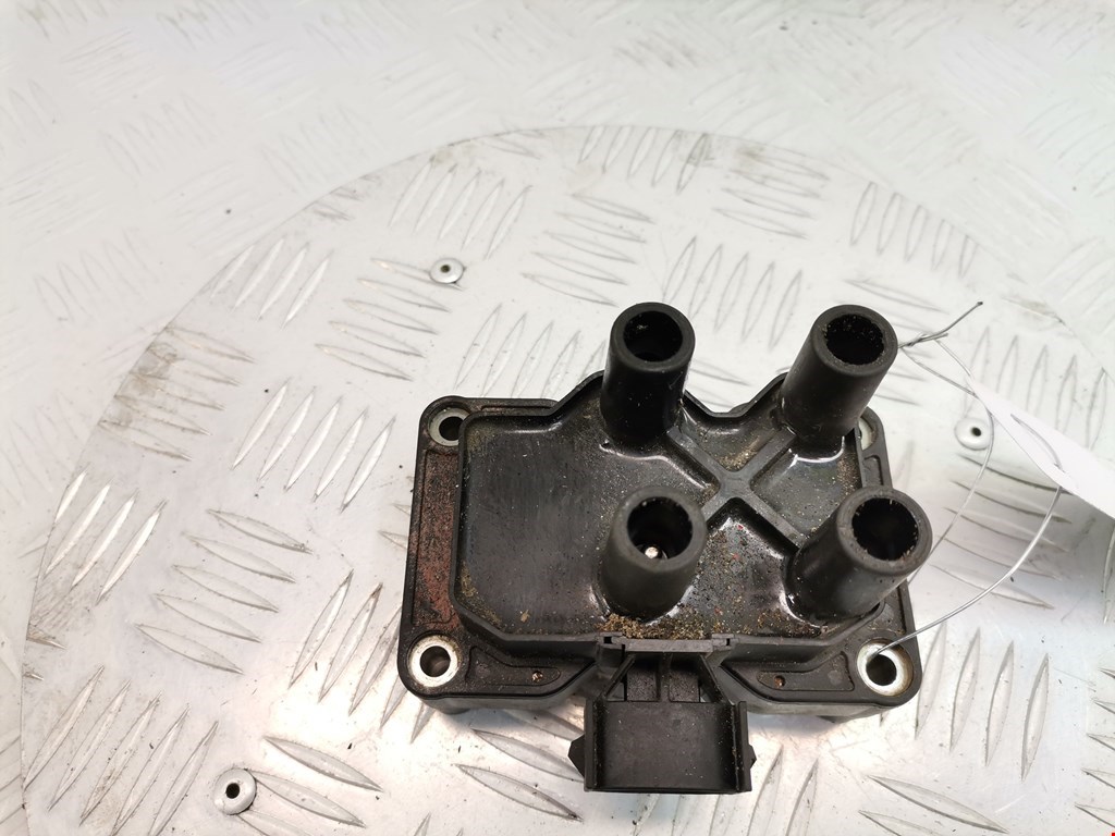 Катушка зажигания FORD Focus I 1998-2005