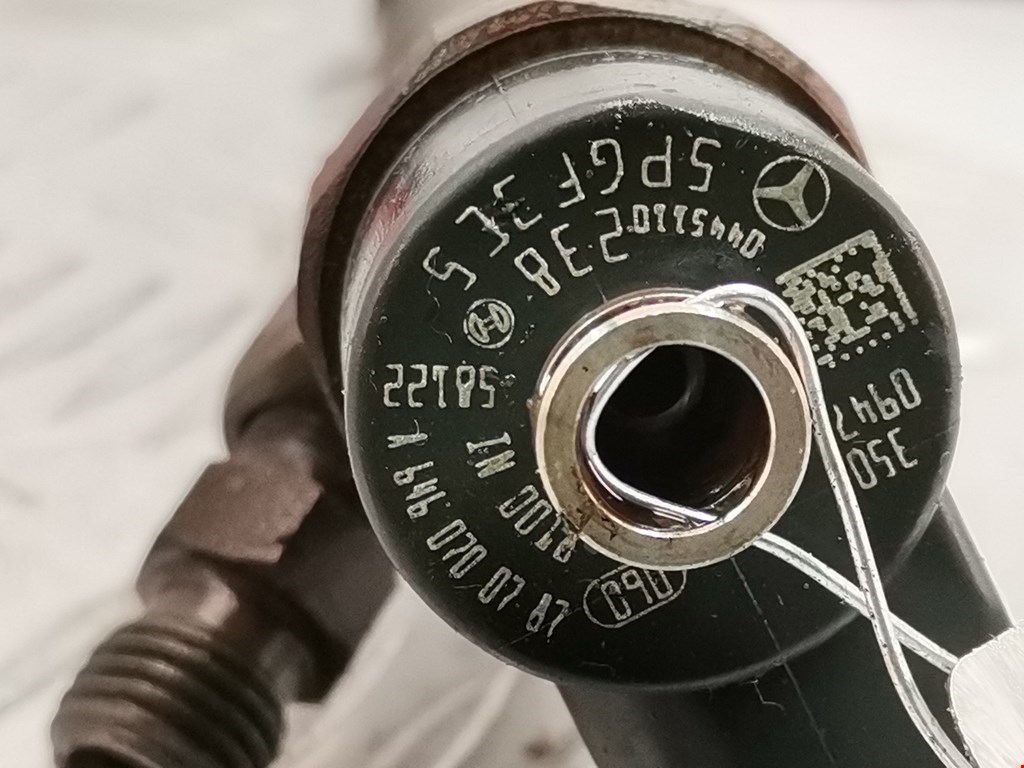 Форсунка дизельная электрическая MERCEDES-BENZ C-Class C-klasse W203 2000-2007