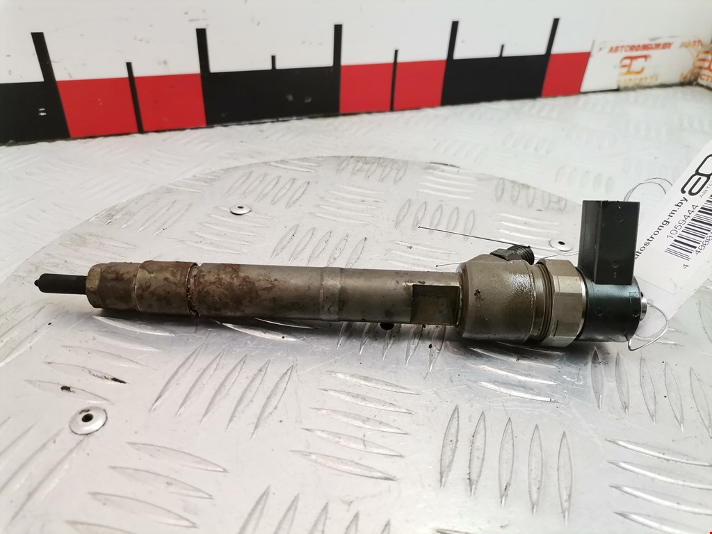 Форсунка дизельная электрическая MERCEDES-BENZ C-Class C-klasse W203 2000-2007
