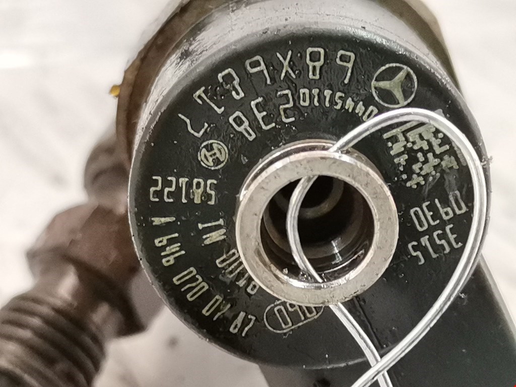 Форсунка дизельная электрическая MERCEDES-BENZ C-Class C-klasse W203 2000-2007