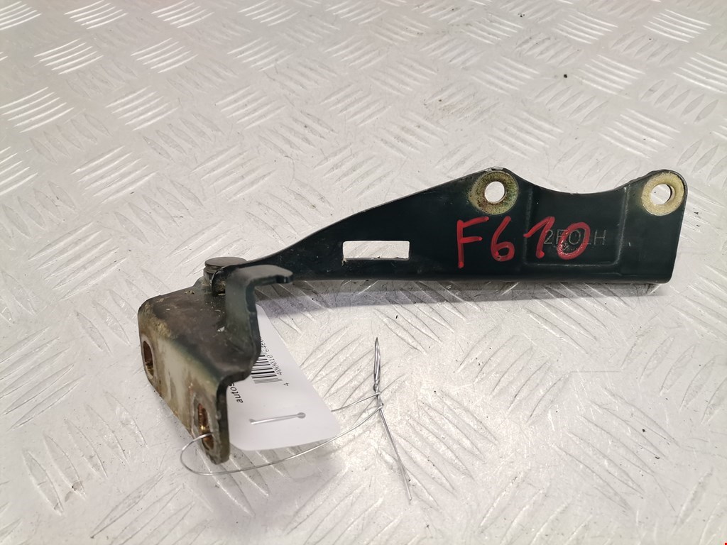 Петля капота левая/правая NISSAN Primera P11 1996-2002