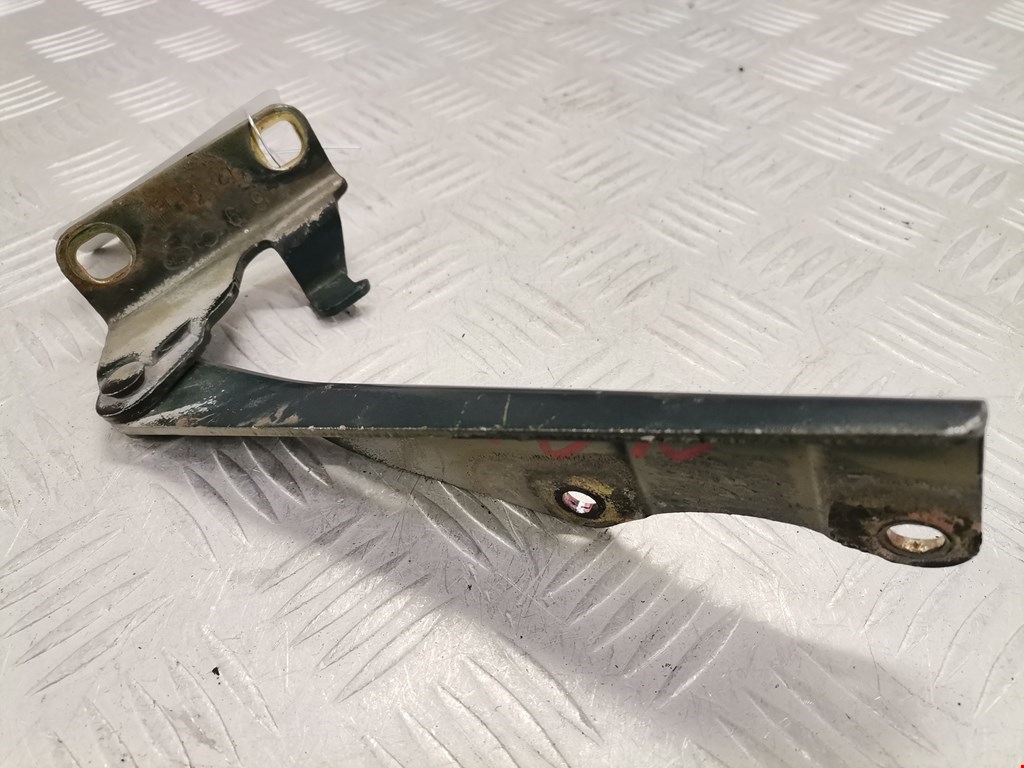 Петля капота левая/правая NISSAN Primera P11 1996-2002