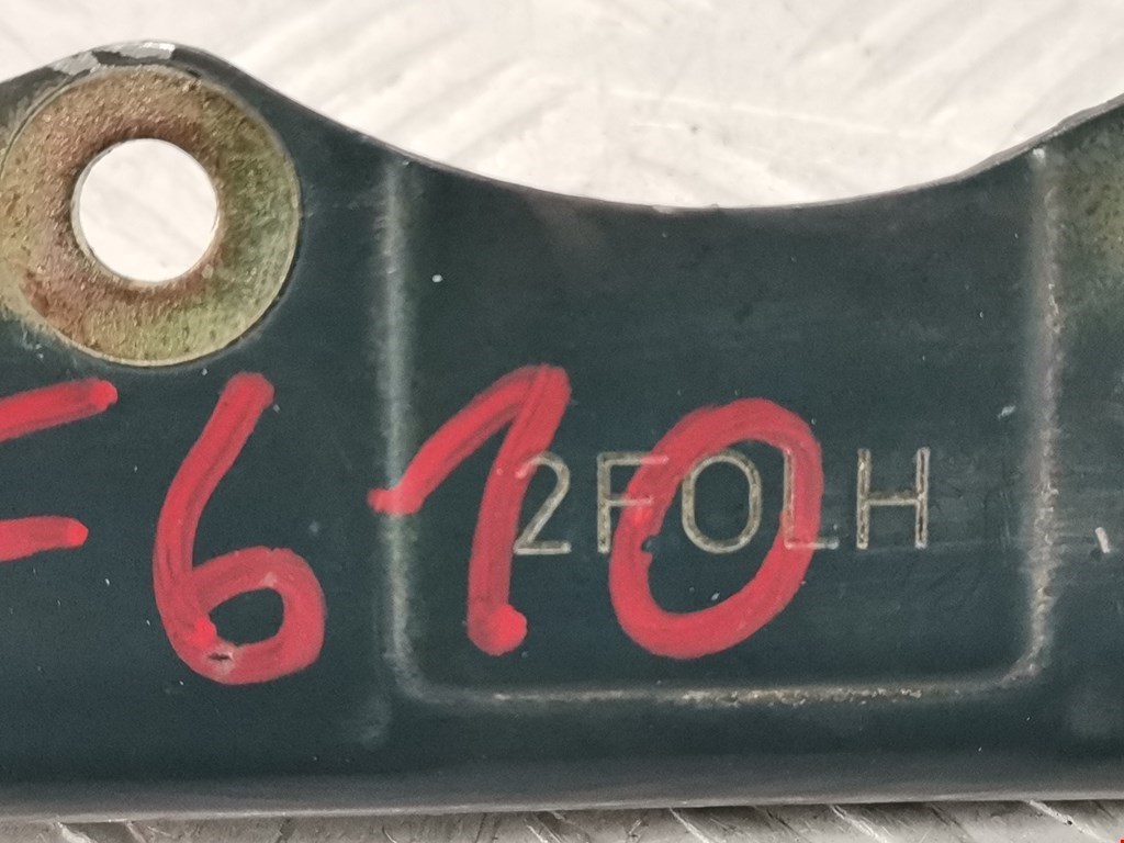 Петля капота левая/правая NISSAN Primera P11 1996-2002