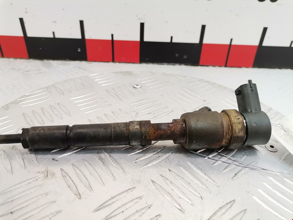 Форсунка дизельная электрическая OPEL Corsa D 2006-2014