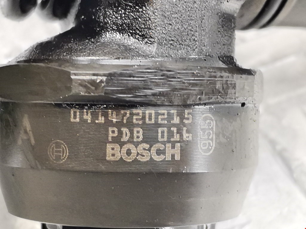 Форсунка дизельная электрическая VOLKSWAGEN Passat B6 2005-2011