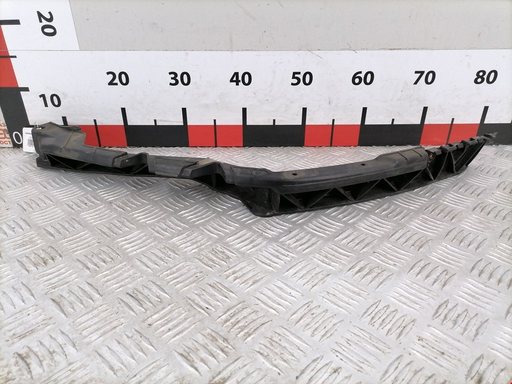 Кронштейн переднего бампера левый SKODA Octavia A5 1Z- 2004-2013