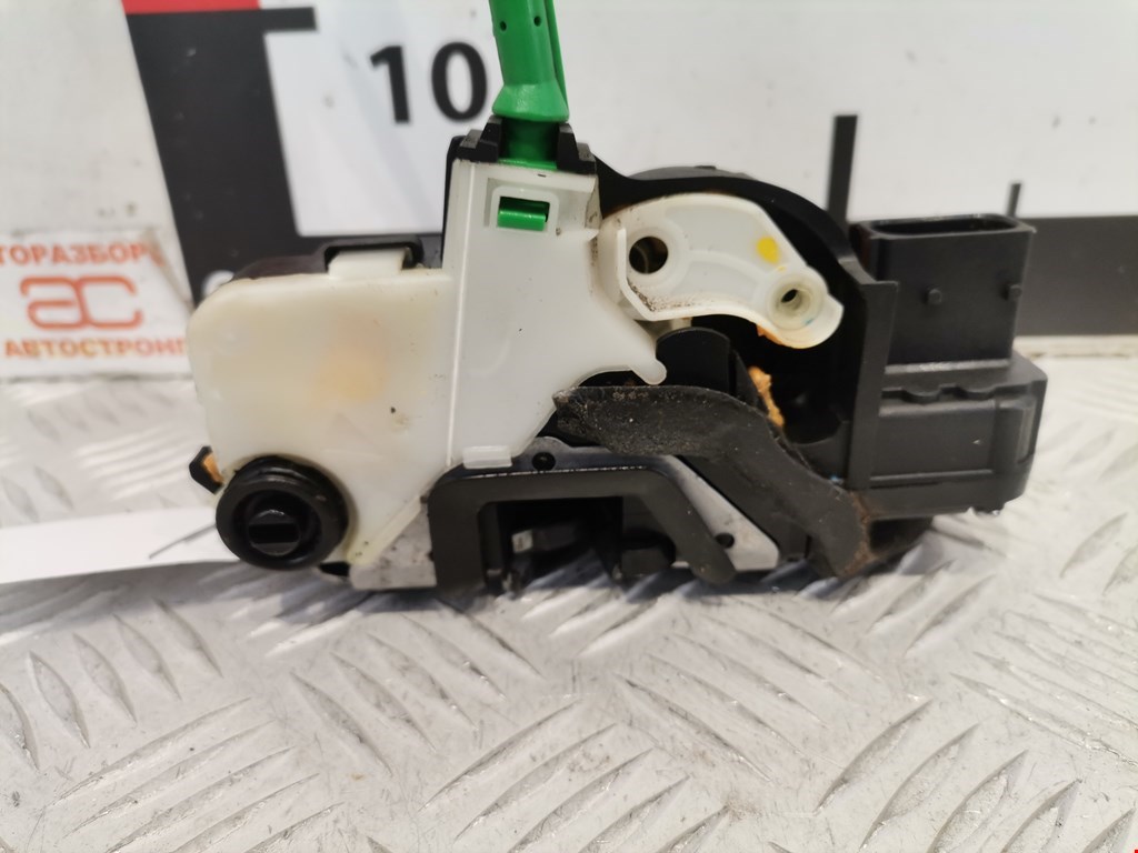 Замок двери задней правой CHEVROLET Aveo T300 2011-2015